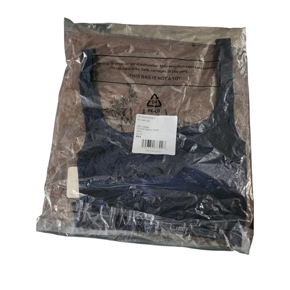 NWT Free People Scoop Neck Crop Top Navy Blue Size XS/S - Picture 2 of 5